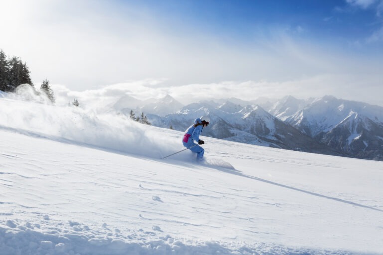 Advertisement, Hollersbach, Mittersil+, Panoramabahn, Rest, Ski, Tourismus, 01_2021, Anja Rattensberger, Austria, Berg, Bettina Rumpold, Canon 5d mark3, David Innerhofer, Ferienregion Nationalpark Hohe Tauern, Freizeitaktivität, KitzSki, Kitzbüheler Alpen, Landschaft, M+ Business Berg, M+ Business Winter, M+ Presse Winter, Mensch, Mittersill Plus Tourismus, Mittersill+, Oberpinzgau, Pinzgau, Resterhöhe, Salzburg, Salzburger Land, Skifahren, Skiing Advertise, Tag, Uli Kirchner, Winter, Österreich, Human, Ice, Nature, Outdoors, Person, Piste, Skiing, Snow, Sport, Sports
Advertisement, Anja Rattensberger, Bettina Rumpold, Canon 5d mark3, David Innerhofer, Hollersbach, Mittersil+, Mittersill Plus Tourismus, Panoramabahn, Rest, Ski, Skiing Advertise, Tourismus, Uli Kirchner.Winter-Shooting mit Fotograf David Innerhofer auf der Resterhöhe mit Skifahren (Tiefschnee), Skitour und Skihütten-Einkehr.